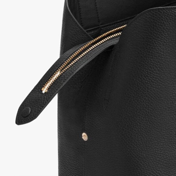 Cuyana Zippered Satchel Monogrammed - Picture 9 of 14